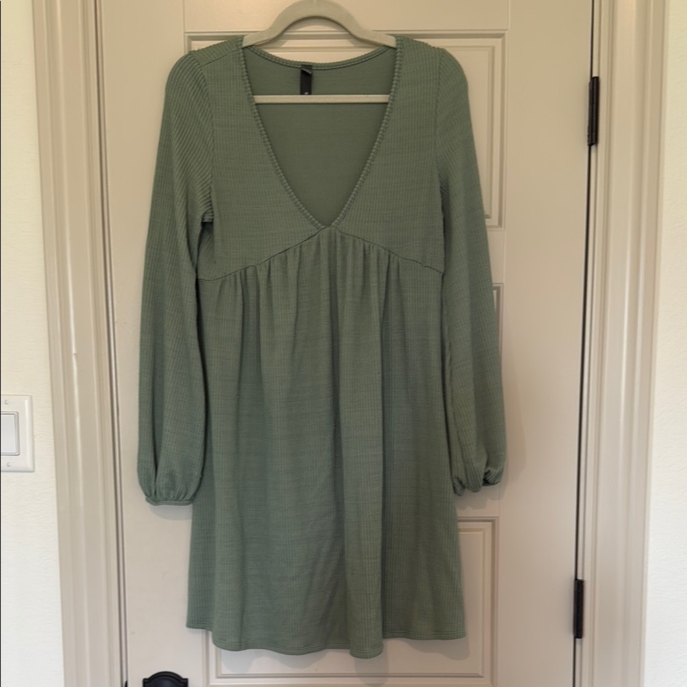 Alya Green Babydoll Dress with Bishop Sleeves